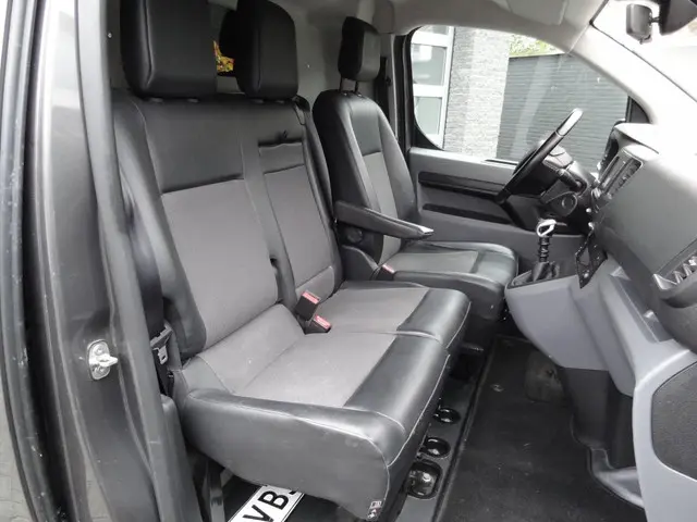 Opel Vivaro 2.0 CDTI L3H1 Innovation 2019 Diesel 9