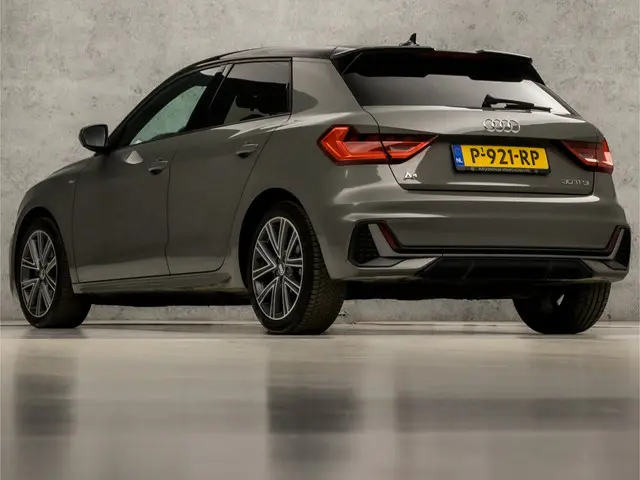 Audi A1 Sportback 30 TFSI S-Line Sport 2019 Benzine 3