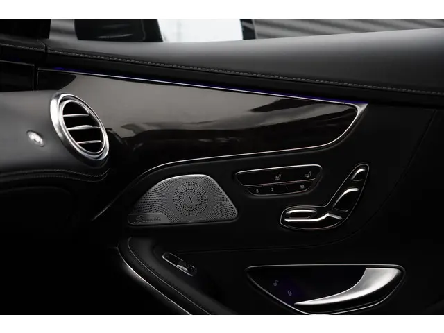 Mercedes-Benz S-Klasse Coupé 500 4Matic 2016 Benzine 54