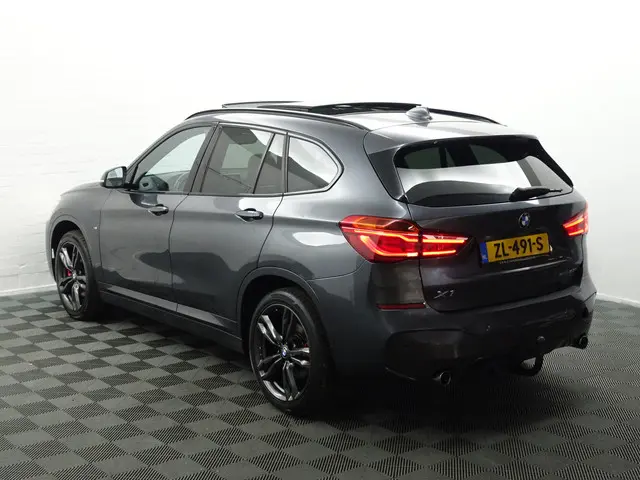 BMW X1 sDrive20i M Sport Aut- 2019 Benzine 6