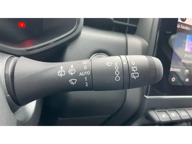 Mitsubishi Colt 1.0T MT Instyle 2025 Benzine 29