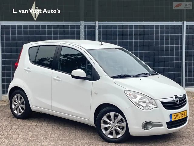 Opel Agila