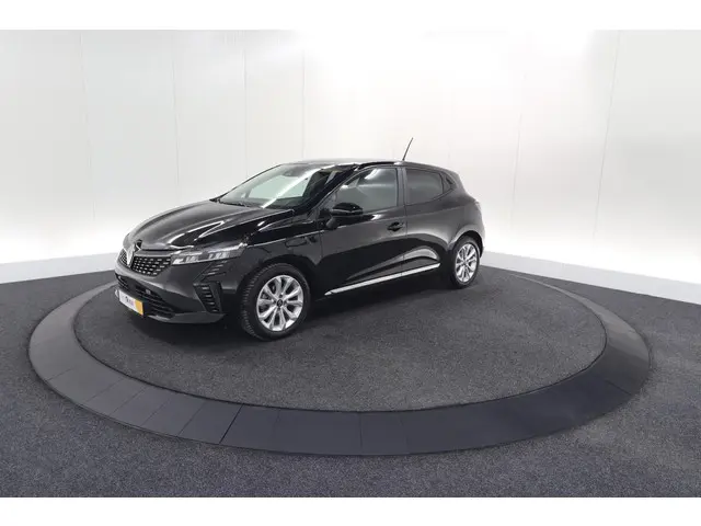 Renault Clio TCe 90 Evolution 2024 Benzine 77