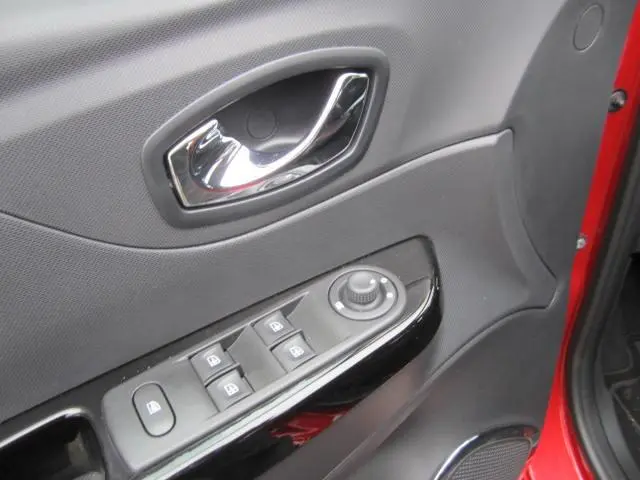 Renault Captur 0.9 TCe Helly Hansen 2015 Benzine 11