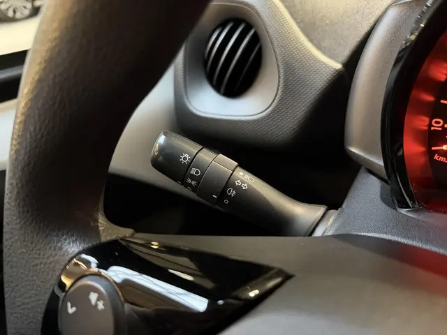 Toyota Aygo 1.0 VVT-i x-fun 2021 Benzine 24