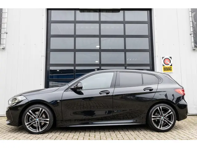 BMW 1 Serie 118i M Sport Executive Edition 2020 Benzine 4
