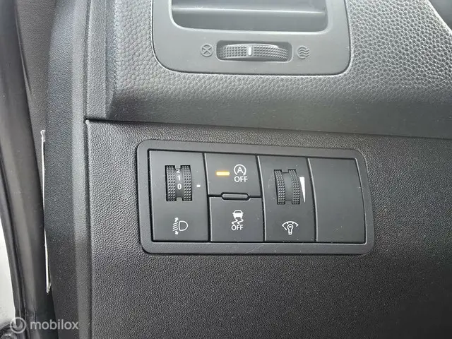Hyundai ix20 1.4i i-Drive | NAP | Airco 2013 Benzine 16