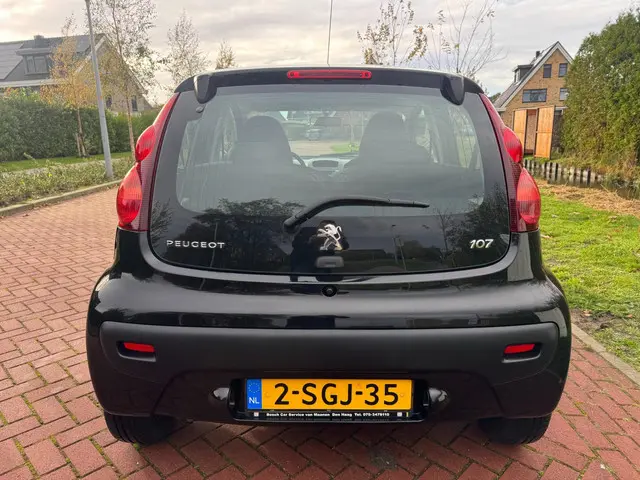 Peugeot 107 1.0 Active 93.000 KM AIRCO 2013 Benzine 5