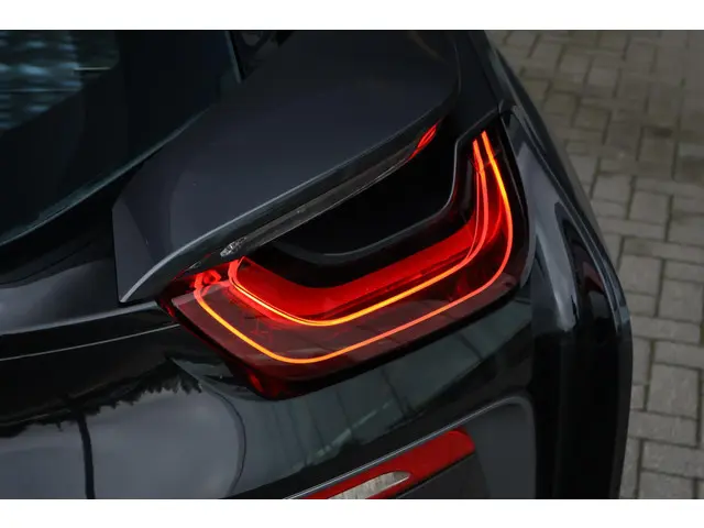 BMW i8 1.5 2015 Hybride Benzine 55