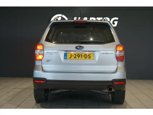 Subaru Forester 4wd 2014 Benzine 10