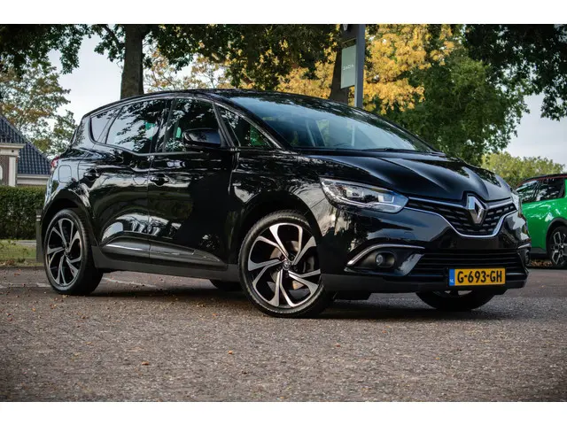 Renault Scénic TCe 130 Bose 2017 Benzine 26