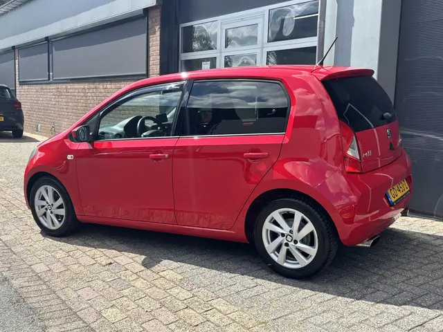 SEAT Mii 1.0 Sport Dynamic 2015 Benzine 8
