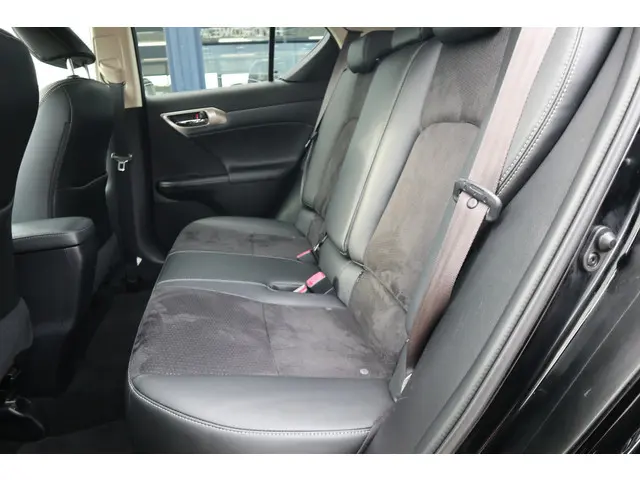 Lexus CT 200h Sport Edition 2016 Hybride Benzine 5