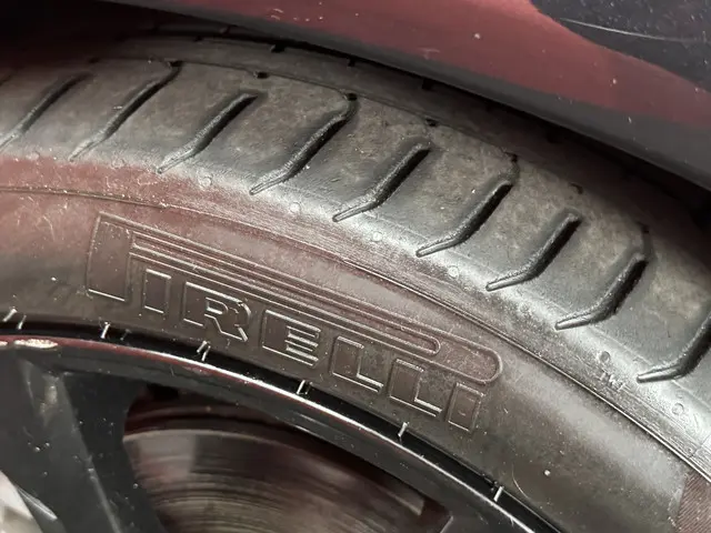 Volvo V70 1.6 T4 Summum 2013 Benzine 25