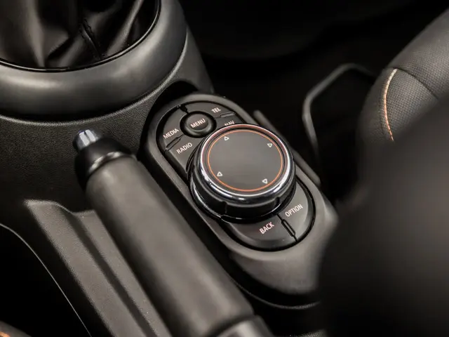 MINI Cooper Mini 1.5 Sport 2015 Benzine 25