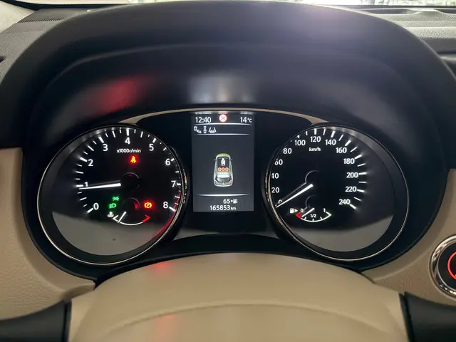 Nissan X-Trail 1.6 DIG-T Tekna / Pano / Leder 2016 Benzine 13