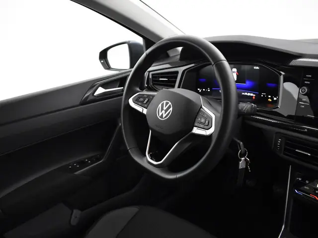 Volkswagen Polo 1.0 TSI Life Edition 2024 Benzine 11