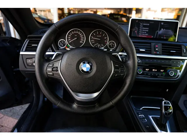 BMW 4 Serie Cabrio 428i Essential 2016 Benzine 6