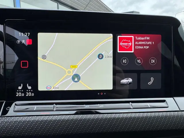 Volkswagen Golf 1.5 eTSI R-Line 2022 Benzine 22