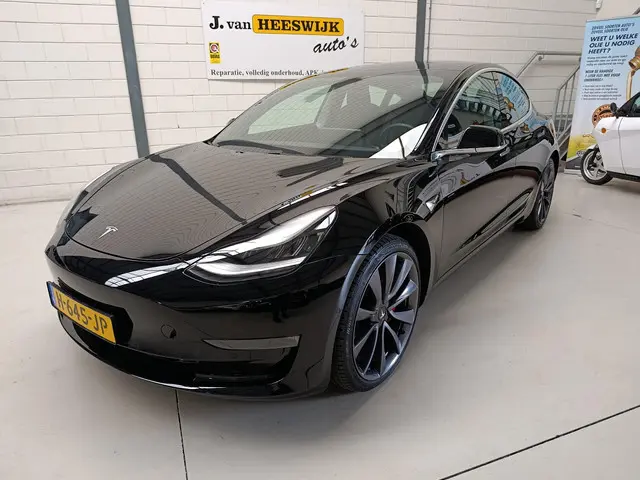 Tesla Model 3 Performance AWD 75 kWh 2020 Elektrisch 20