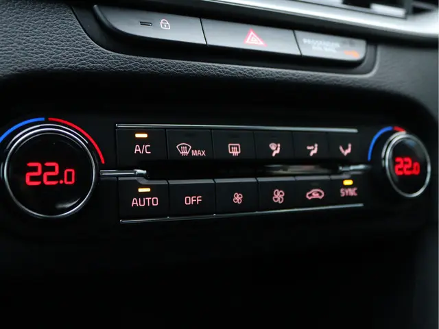 Kia Ceed 1.4 T-GDI 2020 Benzine 41