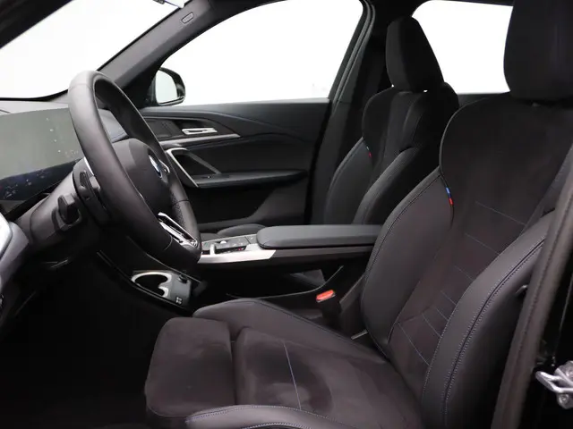 BMW X1 xDrive30e 2024 Hybride Benzine 9