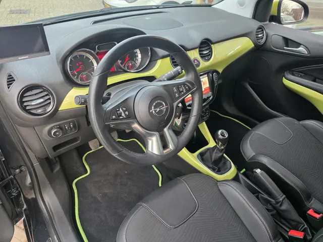Opel ADAM 1.4 Glam,leuke auto! 2014 Benzine 14