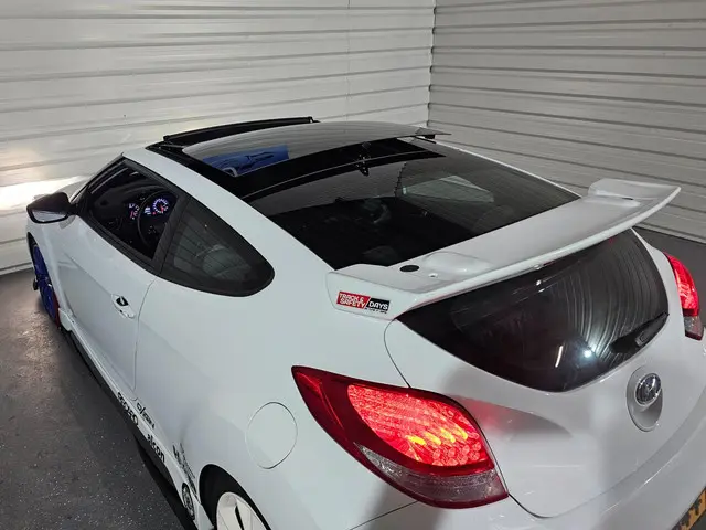 Hyundai Veloster 1.6 T-GDI i-Catcher Premium 2015 Benzine 8