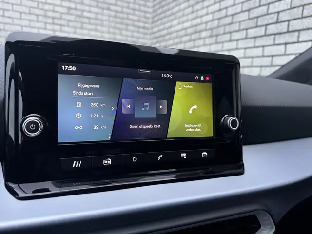 SEAT Ibiza 1.0 EcoTSI FR Business Connect 2025 Benzine 30