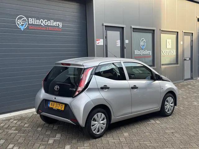 Toyota Aygo 1.0 VVT-i x|Apk| onderhoud| cruise 2017 Benzine 7