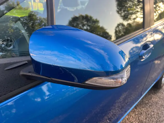 Toyota Yaris 1.5 Hybrid Now 2016 Hybride Benzine 13