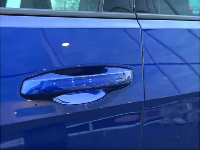 Volkswagen Golf 2.0 TSI R 4Motion 2015 Benzine 12