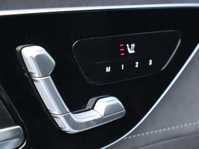 Mercedes-Benz EQE 300 AMG Line 89 kWh 2023 Elektrisch 15