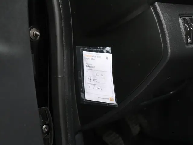 Renault Clio Estate 0.9 TCe Limited 2018 Benzine 25