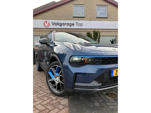 Lynk & Co 01 1.5 2024 Hybride Benzine 15