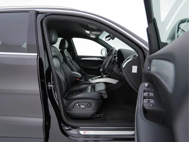 Audi SQ5 3.0 TDI S-Line Quattro (RHD) 2015 Diesel 8