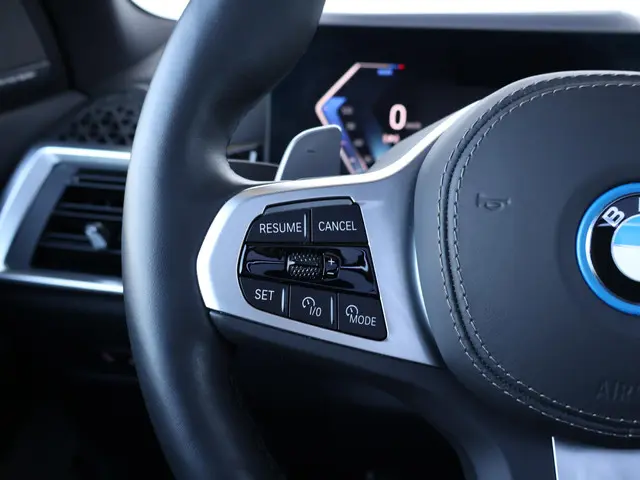 BMW X5 xDrive50e 2025 Hybride Benzine 30