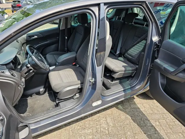 Opel Meriva 1.4 Turbo Cosmo / LPG / Turbo 2013 Benzine 13