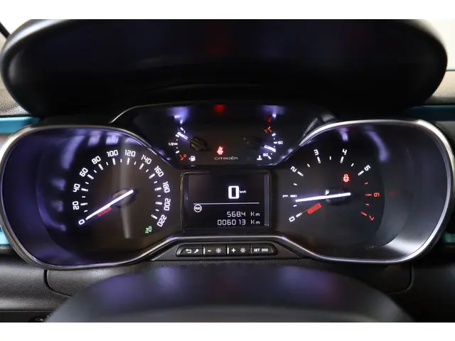 Citroën C3 PT 83 Shine 2021 Benzine 32