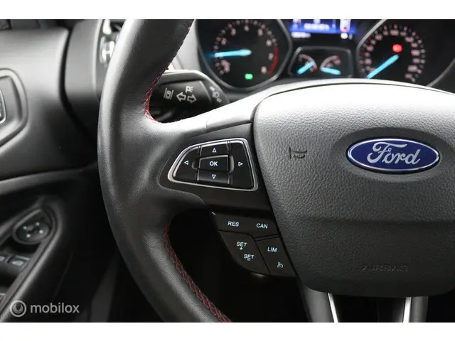 Ford Kuga 1.5 EcoBoost ST Line 2018 Benzine 16