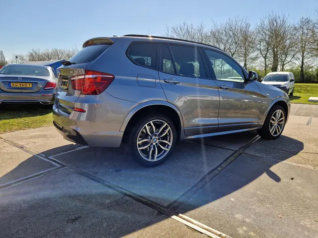 BMW X3 xDrive35i 2016 Benzine 4