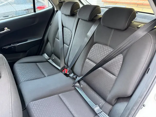 Kia Picanto 1.0 CVVT First Edition 2017 Benzine 24