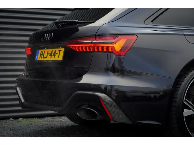 Audi RS6 A6 Avant TFSI quattro 2021 Benzine 35