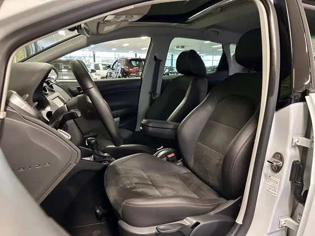 SEAT Ibiza 1.0 EcoTSI FR Connect 2016 Benzine 8