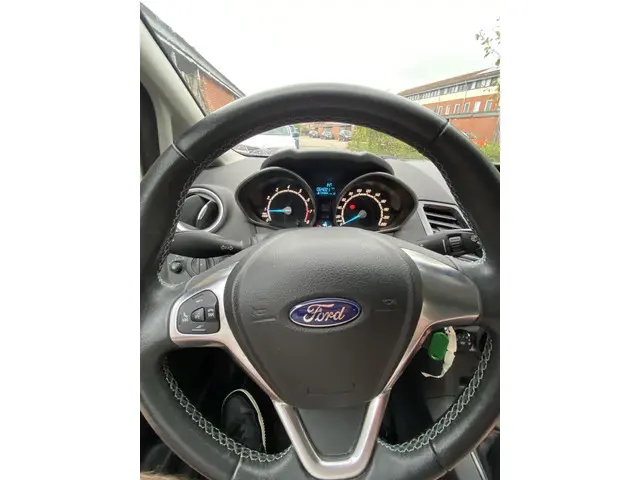Ford Fiesta 1.25 2016 Benzine 13
