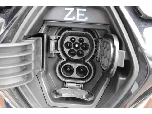 Renault ZOE R135 Intens 50,Incl accu 2022 Elektrisch 40