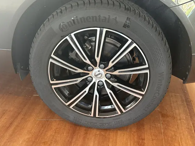 Volvo XC60 2.0 B4 Inscription 2021 Hybride Benzine 4