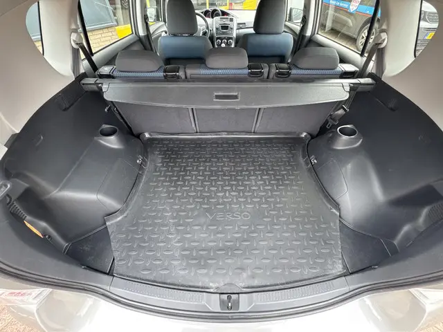 Toyota Verso 1.6 VVT-i Comfort 2014 Benzine 7