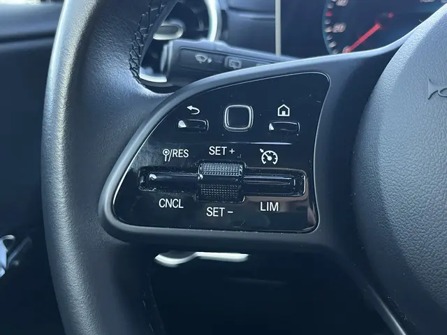 Mercedes-Benz A-Klasse 160 Advantage 2019 Benzine 15