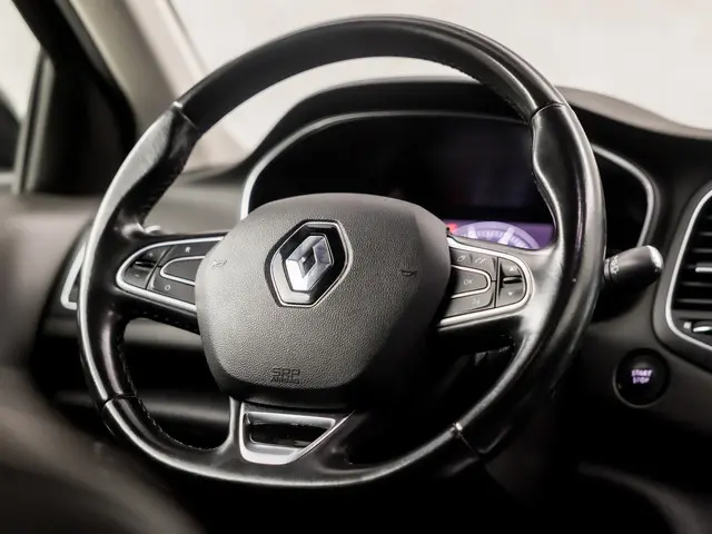 Renault Mégane Estate 1.2 TCe Bose 2018 Benzine 17